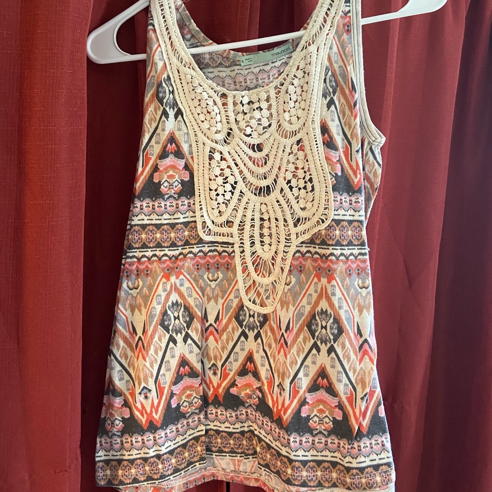 Maurices Tank